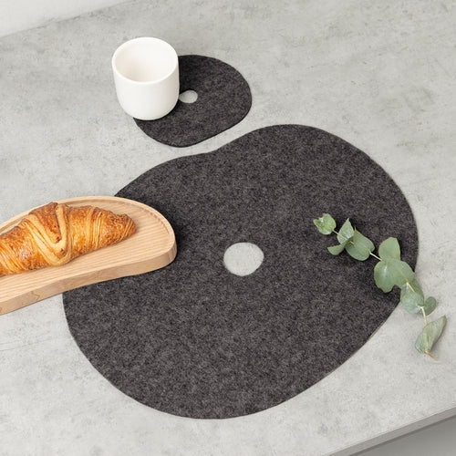 Natural Wool Felt Placemat & Coaster Set MILLESTONES| Grey or Black